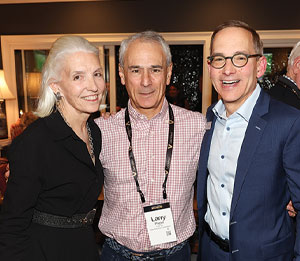 Elizabeth (left) and Larry Papel, JD’80 (middle), pose with Chris Guthrie (right), dean of Vanderbilt Law School, at Larry’s class reunion hosted at the Papels’ home. Elizabeth (left) and Larry Papel, JD’80 (middle), pose with Chris Guthrie (right), dean of Vanderbilt Law School, at Larry’s class reunion hosted at the Papels’ home.